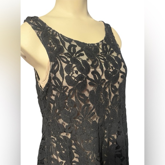 FREE PEOPLE Miles Of Lace Black Dress Nude Slip Floral LBD Cocktail Mini size M - Picture 5 of 16